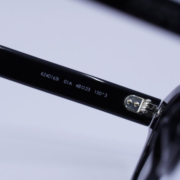 🕶️ New Kenzo KZ40163I 01A Sunglasses - Shiny Black Frame, Grey Lenses - Picture 7 of 10